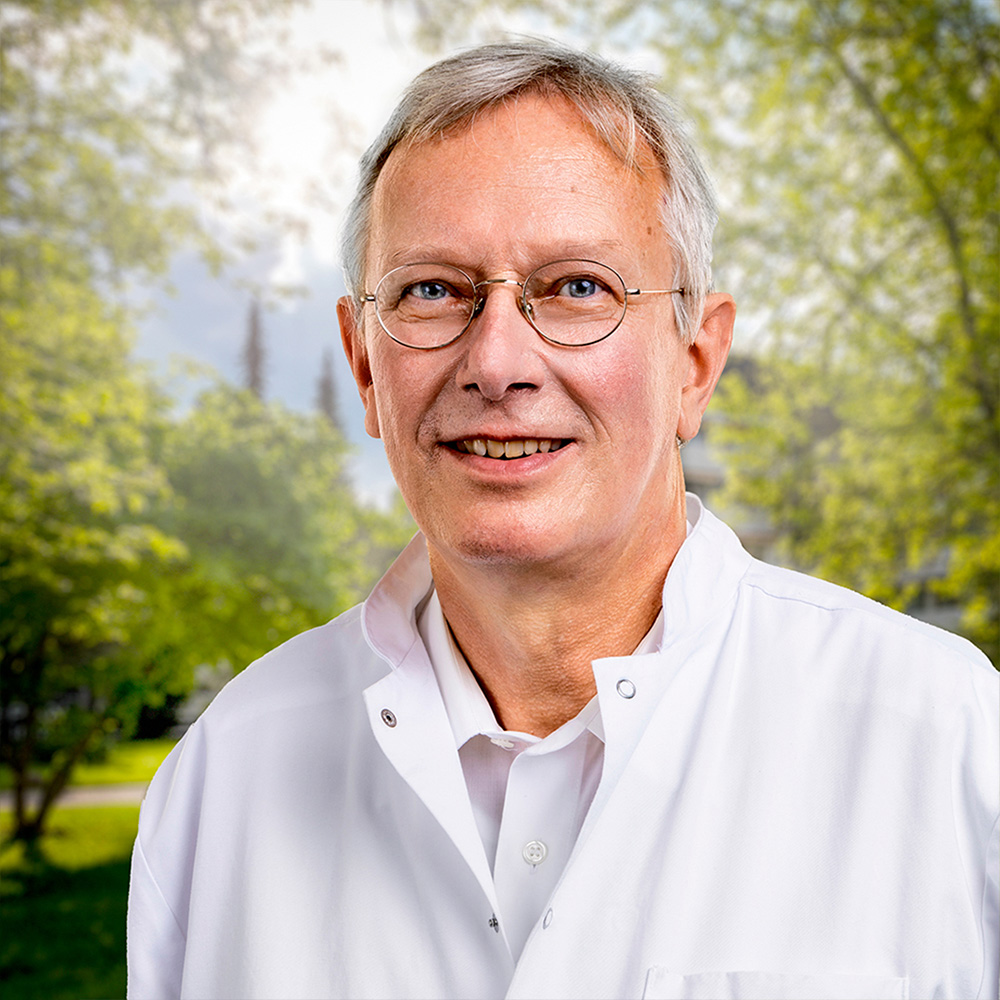Dr. Peter Hannemann
